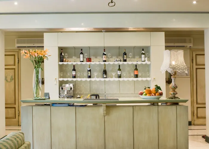 Residenza Castiglioni Bed & Breakfast 4*