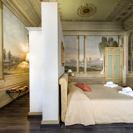 Residenza Castiglioni Bed & Breakfast 4*