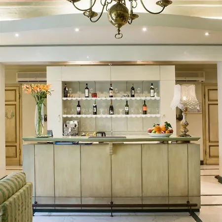 Residenza Castiglioni Bed & Breakfast 4*
